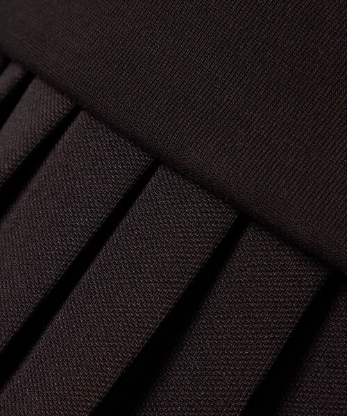 LACOSTE（ラコステ）の「レイヤード切り替えプリーツミニスカート（スカート・レディース・ブラウン・40/38/36/34）」の8枚目の写真