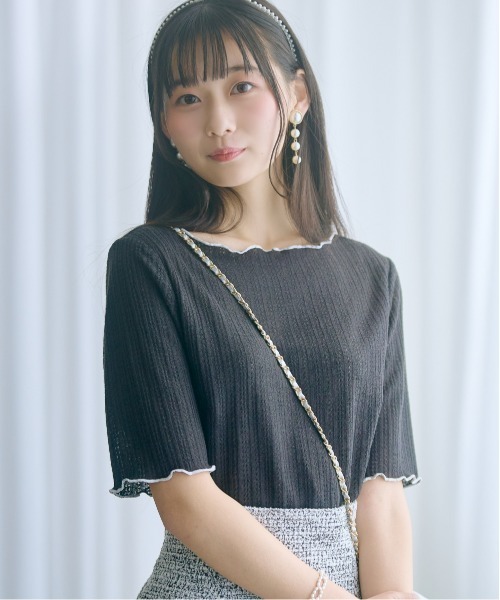 marun(マルン)の「<大きいサイズ>配色メロウカットソー marun(Tシャツ/カットソー・レディース・オフホワイト/サックスブルー/ブラック/ピンク系・4L/3L/LL/L/5L)」の13枚目の写真