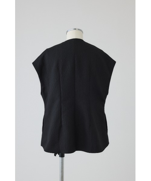 RIM.ARK（リムアーク）の「【PRE ORDER】Glossy JQ shape vest グロッシージャガード シェイプ ベスト（ベスト・レディース・ブラック/アイボリー・FREE）」の7枚目の写真