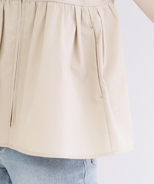 OPAQUE.CLIP（オペークドットクリップ）の「撥水ノーカラーペプラムブルゾン【洗濯機OK/抗ピル】（ブルゾン・レディース・オフホワイト/ネイビー/ライトベージュ・36/42/38/40）」の5枚目の写真