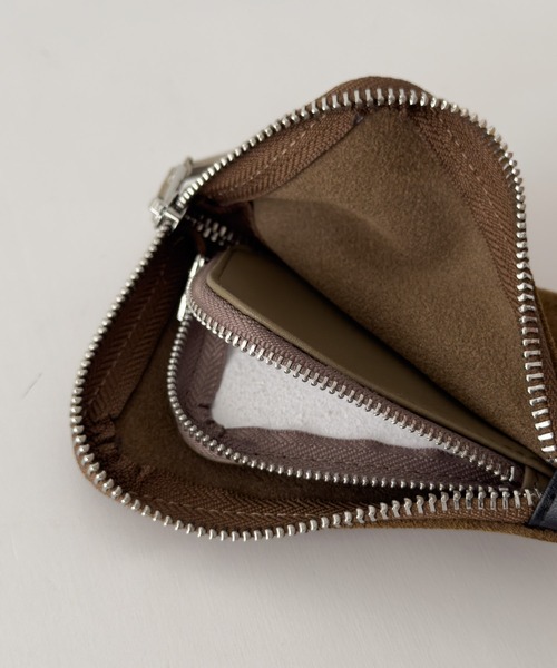 CANAL JEAN（キャナルジーン）の「choice_cnl　スウェードミニウォレット（財布・レディース・キャメル・ONE SIZE）」の8枚目の写真