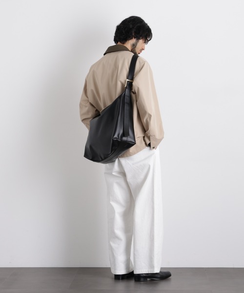 NANO universe（ナノユニバース）の「｢WARP PRINT｣ ライニング フェイクレザーショルダー（ショルダーバッグ・メンズ・ブラウン/ブラック・F）」の8枚目の写真