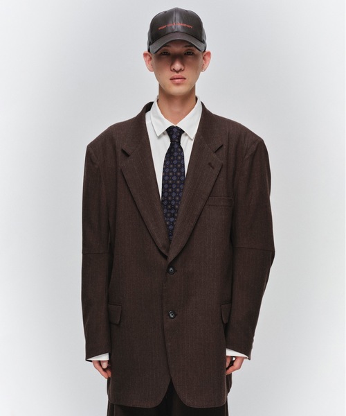 Jieda(ジエダ)の「DRAPING OVER TAIROLED JACKET(テーラードジャケット・メンズ・ブラウン/ブラック/グレー・2/1)」の8枚目の写真