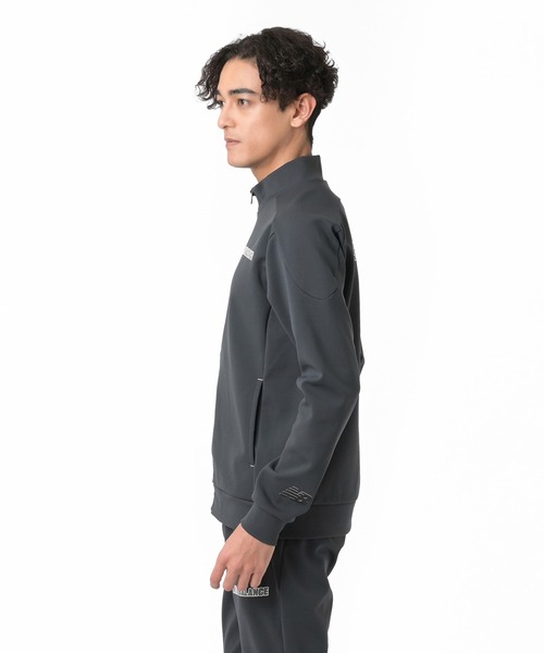 NEW BALANCE(ニューバランス)の「スウェットジャケット(スウェット・メンズ・チャコールグレー/ブラック・SMALL/MEDIUM/LARGE/X-LARGE/XX-LARGE)」の11枚目の写真
