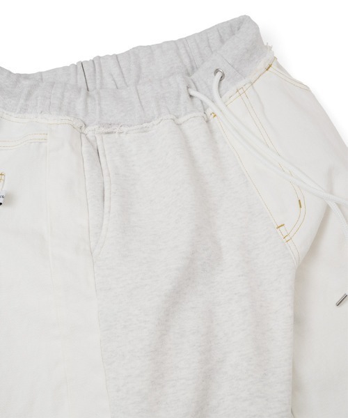 STYLISE（スタイライズ）の「【FACETASM】DENIM MERGING SWEAT PANTS / ホワイト×ホワイト [MYK-PT-08]（スウェットパンツ・レディース・ホワイト・M/S）」の6枚目の写真