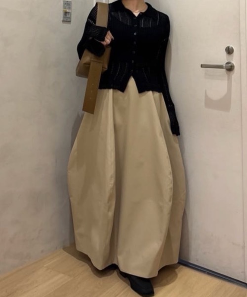 STYLEMIXER(スタイルミキサー)の「ヘムバルーンスカート(スカート・レディース・ブラック/ホワイト/ベージュ・SMALL/MEDIUM)」の3枚目の写真