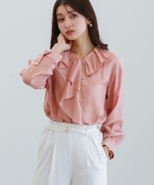 White Collection(ホワイトコレクション)の「【 繊細に揺れる 】シルキーローン・ラッフルフリルブラウス(シャツ/ブラウス・レディース・ミント/コーラルピンク/ホワイト・M)」の1枚目の写真