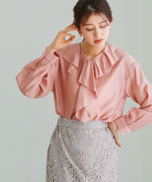 White Collection(ホワイトコレクション)の「【 繊細に揺れる 】シルキーローン・ラッフルフリルブラウス(シャツ/ブラウス・レディース・ミント/コーラルピンク/ホワイト・M)」の10枚目の写真