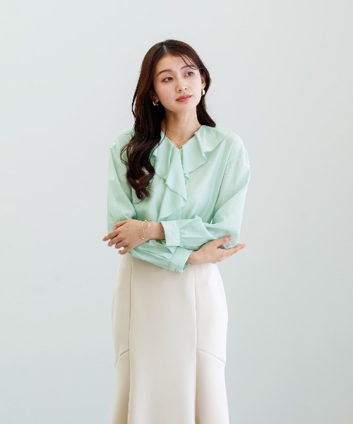 White Collection(ホワイトコレクション)の「【 繊細に揺れる 】シルキーローン・ラッフルフリルブラウス(シャツ/ブラウス・レディース・ミント/コーラルピンク/ホワイト・M)」の11枚目の写真