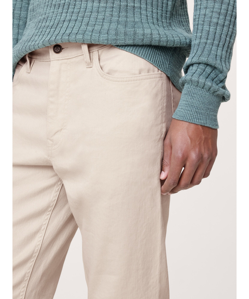 Banana Republic（バナナリパブリック）の「SLIM LINEN TRAVELER PANT（その他パンツ・メンズ・インディゴブルー/ライトベージュ/ピンク/ブラウン/ベージュ/ホワイト・31W 30L/30W 30L/29W 30L/34W 30L/33W 30L/28W 30L/32W 30L）」の18枚目の写真