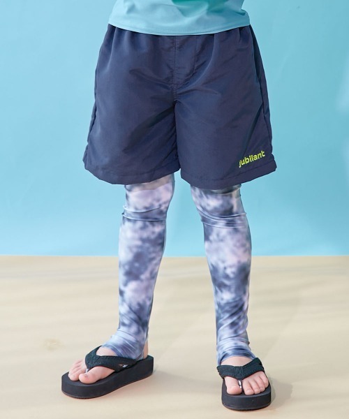 devirock（デビロック）の「ウエストがワンタッチで調整できる ネオンカラー UVカット サーフパンツ水着（水着・キッズ・ブラック系/ブルー系1/パープル系/ネイビー系/グリーン系1/ブルー系2/グリーン系3/グリーン系2/オレンジ系・110cm/100cm/160cm/150cm/140cm/130cm/120cm）」の6枚目の写真