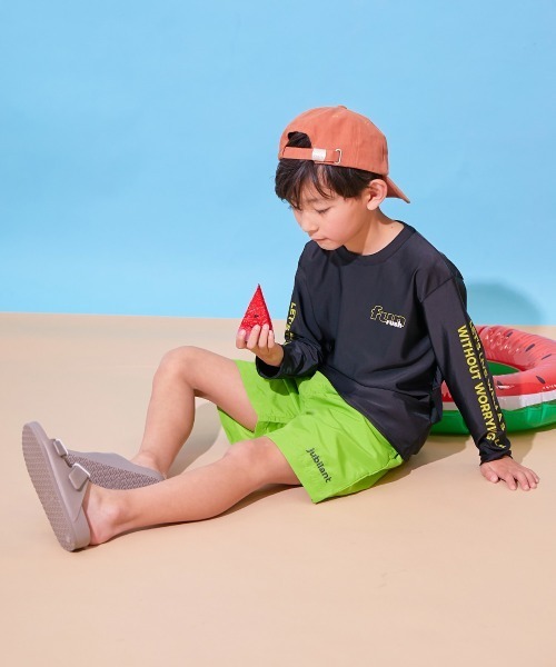 devirock（デビロック）の「ウエストがワンタッチで調整できる ネオンカラー UVカット サーフパンツ水着（水着・キッズ・ブラック系/ブルー系1/パープル系/ネイビー系/グリーン系1/ブルー系2/グリーン系3/グリーン系2/オレンジ系・110cm/100cm/160cm/150cm/140cm/130cm/120cm）」の20枚目の写真