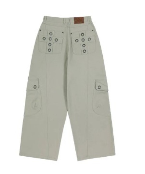 FANCY CLUB(ファンシークラブ)の「◇FANCYCLUB◇ブランド直輸入正規品/クロス ポケット カーゴ パンツ CROSS POCKET CARGO PANTS(カーゴパンツ・レディース・ライトカーキ/ブラック/ピンクベージュ・M/S)」の19枚目の写真