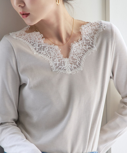 Noble（ノーブル）の「レースドッキングプルオーバー（Tシャツ/カットソー・レディース・チャコールグレー/ベージュ・FREE）」の3枚目の写真