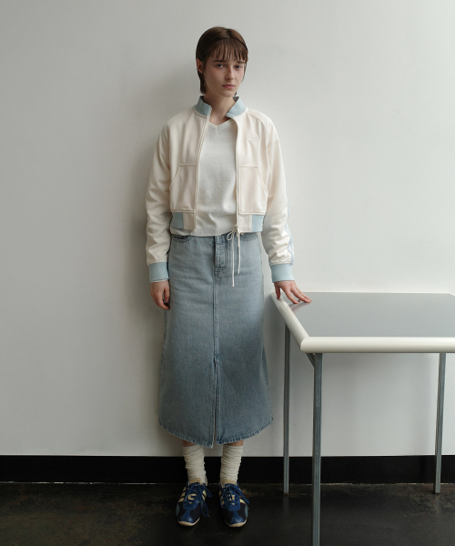 COVERNAT WOMAN(カバーナットウーマン)の「ウィメンズジャージトラックジャケットアイボリー(その他アウター・レディース・その他・WS/WM)」の4枚目の写真