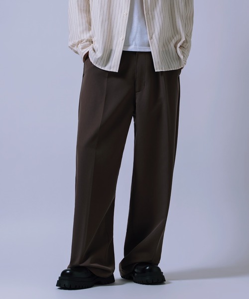 improves(インプローブス)の「ワンタック ワイド ストレート パンツ(その他パンツ・メンズ・ブラック系/ブラック/インディゴブルー/ブラウン・LARGE/MEDIUM)」の19枚目の写真