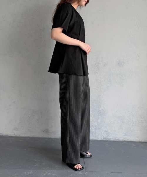 &g'aime(アンジェム)の「【&g'aime 】ウエストタックチュニック Waist-Tucked Tunic(シャツ/ブラウス・レディース・グレイッシュベージュ/ブラック・FREE)」の12枚目の写真