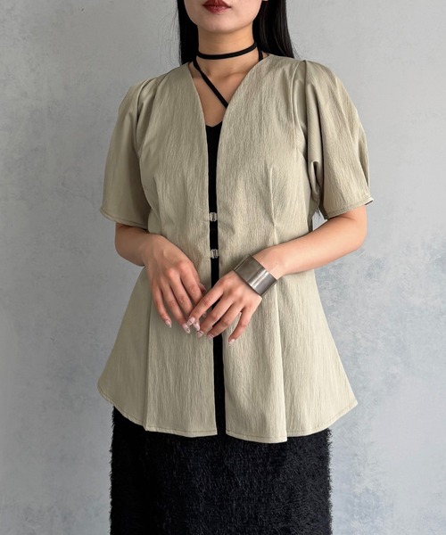 &g'aime(アンジェム)の「【&g'aime 】ウエストタックチュニック Waist-Tucked Tunic(シャツ/ブラウス・レディース・グレイッシュベージュ/ブラック・FREE)」の14枚目の写真
