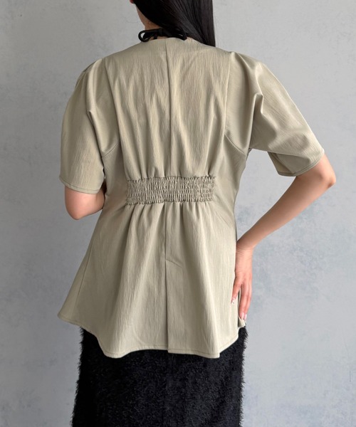 &g'aime(アンジェム)の「【&g'aime 】ウエストタックチュニック Waist-Tucked Tunic(シャツ/ブラウス・レディース・グレイッシュベージュ/ブラック・FREE)」の19枚目の写真