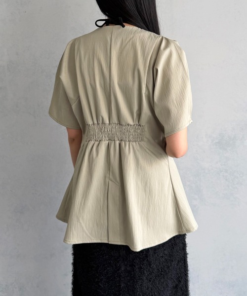 &g'aime(アンジェム)の「【&g'aime 】ウエストタックチュニック Waist-Tucked Tunic(シャツ/ブラウス・レディース・グレイッシュベージュ/ブラック・FREE)」の20枚目の写真