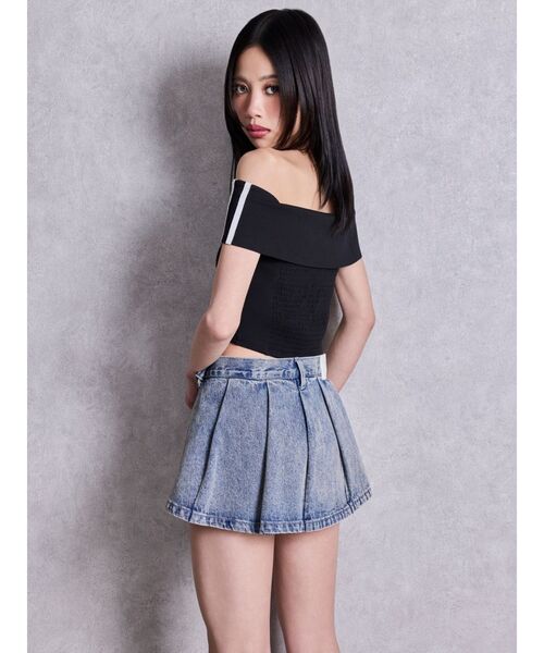 GYDA(ジェイダ)の「ハイウエストレイヤードプリーツスカートライクデニムショートパンツ(デニムスカート・レディース・その他2/ライトブルー・MEDIUM/SMALL)」の5枚目の写真