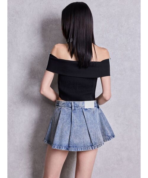 GYDA(ジェイダ)の「ハイウエストレイヤードプリーツスカートライクデニムショートパンツ(デニムスカート・レディース・その他2/ライトブルー・MEDIUM/SMALL)」の6枚目の写真