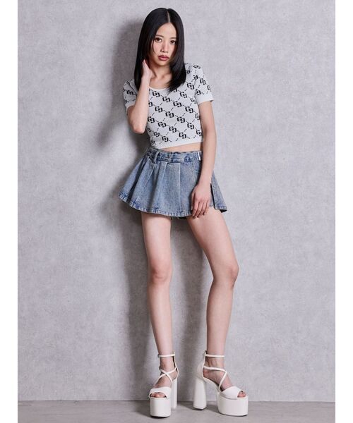 GYDA(ジェイダ)の「ハイウエストレイヤードプリーツスカートライクデニムショートパンツ(デニムスカート・レディース・その他2/ライトブルー・MEDIUM/SMALL)」の12枚目の写真