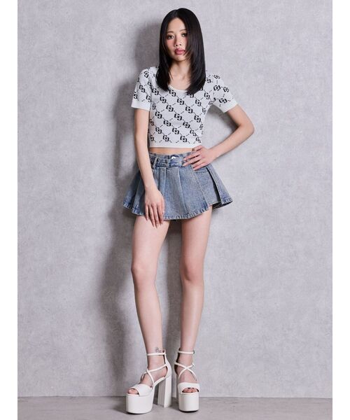 GYDA(ジェイダ)の「ハイウエストレイヤードプリーツスカートライクデニムショートパンツ(デニムスカート・レディース・その他2/ライトブルー・MEDIUM/SMALL)」の13枚目の写真