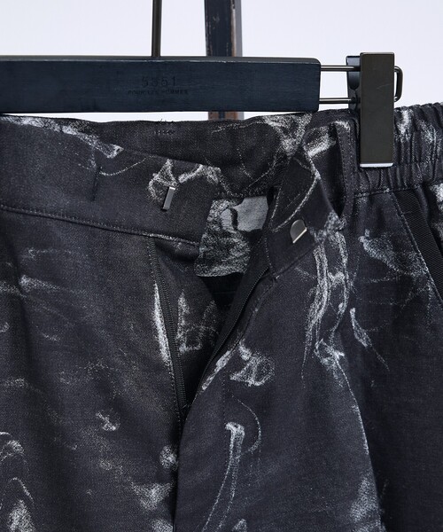 5351 POUR LES HOMMES（ゴーサンゴーイチプールオム）の「【セットアップ対応】スモーク ジャガード ショートパンツ（その他パンツ・メンズ・インディゴブルー/ブラック・50/48/46/44）」の9枚目の写真