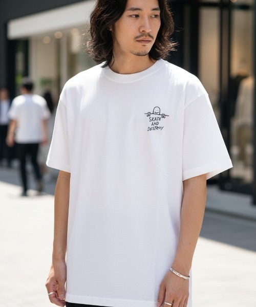 THRASHER(スラッシャー)の「GONZ ART S/S T-SHIRTS/THRASHER スラッシャー 半袖Tシャツ ワンポイントプリント バックプリント ストリート スケーターユニセックス(Tシャツ/カットソー・メンズ・ブラック/ホワイト/パープル系その他・X-LARGE/SMALL/LARGE/MEDIUM)」の5枚目の写真