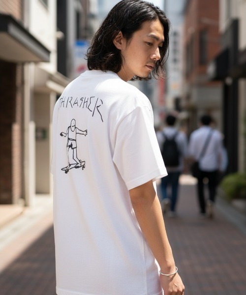 THRASHER(スラッシャー)の「GONZ ART S/S T-SHIRTS/THRASHER スラッシャー 半袖Tシャツ ワンポイントプリント バックプリント ストリート スケーターユニセックス(Tシャツ/カットソー・メンズ・ブラック/ホワイト/パープル系その他・X-LARGE/SMALL/LARGE/MEDIUM)」の7枚目の写真