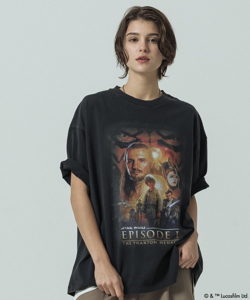 SLICK（スリック）の「【SLICK/スリック】SLICK / STAR WARS / Printed T-shirt 02/スターウォーズ / パウダー加工プリントTシャツ /オーバーサイズ シルエット/ ビンテージ / ディズニー（Tシャツ/カットソー・メンズ・ホワイト/ブラック・3/2/1）」の2枚目の写真