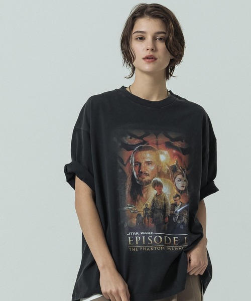 SLICK（スリック）の「【SLICK/スリック】SLICK / STAR WARS / Printed T-shirt 02/スターウォーズ / パウダー加工プリントTシャツ /オーバーサイズ シルエット/ ビンテージ / ディズニー（Tシャツ/カットソー・メンズ・ホワイト/ブラック・3/2/1）」の3枚目の写真