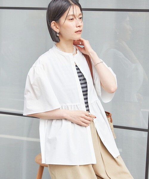 SHIPS（シップス）の「〈接触冷感 / 撥水加工〉TEXBRID(R) タフタ ショート スリーブ 羽織 シャツ（シャツ/ブラウス・レディース・ブラック/オフホワイト/ブラウン・ONE SIZE）」の9枚目の写真