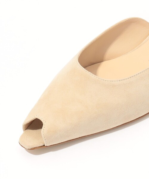 NEBULONI E（ネブローニ）の「NEBULONI E.  FLAT MULE フラットサンダル（サンダル・レディース・ライトベージュ・36/37/38）」の6枚目の写真