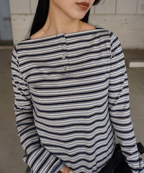 Ameri(アメリ)の「COLORFUL BORDER L/S TOP(Tシャツ/カットソー・レディース・アイボリー/ベージュ/グレー・FREE)」の11枚目の写真