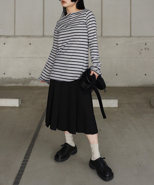 Ameri(アメリ)の「COLORFUL BORDER L/S TOP(Tシャツ/カットソー・レディース・アイボリー/ベージュ/グレー・FREE)」の15枚目の写真