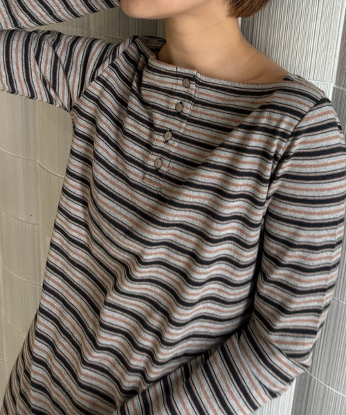 Ameri(アメリ)の「COLORFUL BORDER L/S TOP(Tシャツ/カットソー・レディース・アイボリー/ベージュ/グレー・FREE)」の16枚目の写真