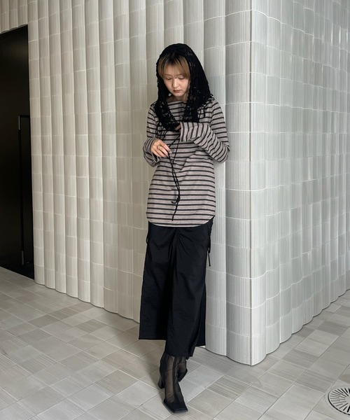 Ameri(アメリ)の「COLORFUL BORDER L/S TOP(Tシャツ/カットソー・レディース・アイボリー/ベージュ/グレー・FREE)」の17枚目の写真