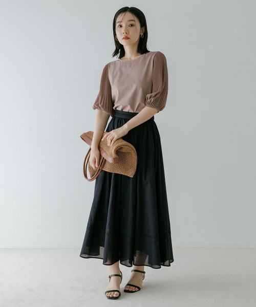 Andemiu(アンデミュウ)の「ソデプリーツカットソー659219(Tシャツ/カットソー・レディース・ブラック/モカ・FREE)」の11枚目の写真