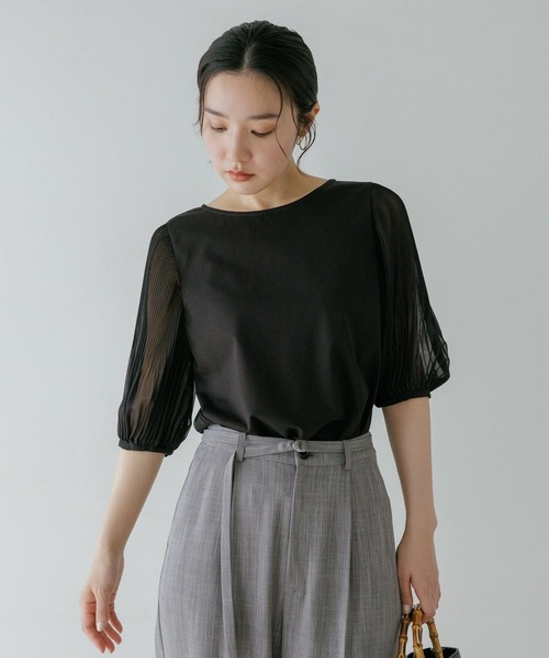 Andemiu(アンデミュウ)の「ソデプリーツカットソー659219(Tシャツ/カットソー・レディース・ブラック/モカ・FREE)」の18枚目の写真