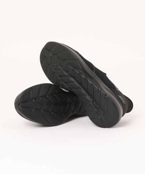 SKECHERS(スケッチャーズ)の「SKECHERS スケッチャーズ SWIFT FIT スウィフトフィット DYNALITE【超軽量】メンズスニーカー スリッポンシューズ(ダイナライト)(スニーカー・メンズ・ネイビー/ブラック×ブラック・25.0cm/25.5cm/26.0cm/27.0cm/27.5cm/28.0cm/29.0cm/26.5cm)」の4枚目の写真