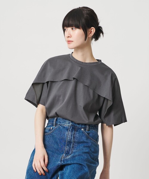 BEAUTY&YOUTH UNITED ARROWS(ビューティーアンドユースユナイテッドアローズ)の「【WEB限定 Wardrobe DAILY MINIMAL】ケープフリル ショートスリーブプルオーバー UVカット 接触冷感(Tシャツ/カットソー・レディース・ホワイト/ロイヤルブルー/ベージュ/ダークグレー・FREE)」の3枚目の写真