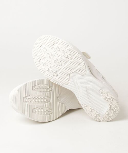 CONVERSE（コンバース）の「converse コンバース CAVESTAR SLIT SLIDE SNEAKER SANDAL ケイブスター スリットスライド スニーカーサンダル 33600240 33600241 33600242（サンダル・メンズ・ブラック/ブラック系その他/ホワイト・23.0cm/23.5cm/24.0cm/24.5cm/25.5cm/26.0cm/26.5cm/27.0cm/28.0cm）」の4枚目の写真