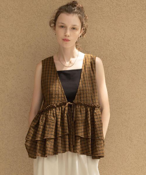 URBAN RESEARCH Sonny Label(アーバンリサーチサニーレーベル)の「サッカーチェックペプラムベストブラウス(シャツ/ブラウス・レディース・ブラウン/ブラック/チャコールグレー・FREE)」の8枚目の写真