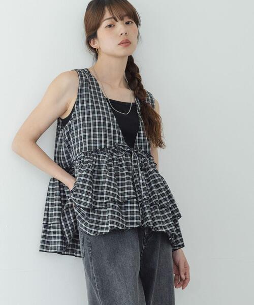 URBAN RESEARCH Sonny Label(アーバンリサーチサニーレーベル)の「サッカーチェックペプラムベストブラウス(シャツ/ブラウス・レディース・ブラウン/ブラック/チャコールグレー・FREE)」の18枚目の写真