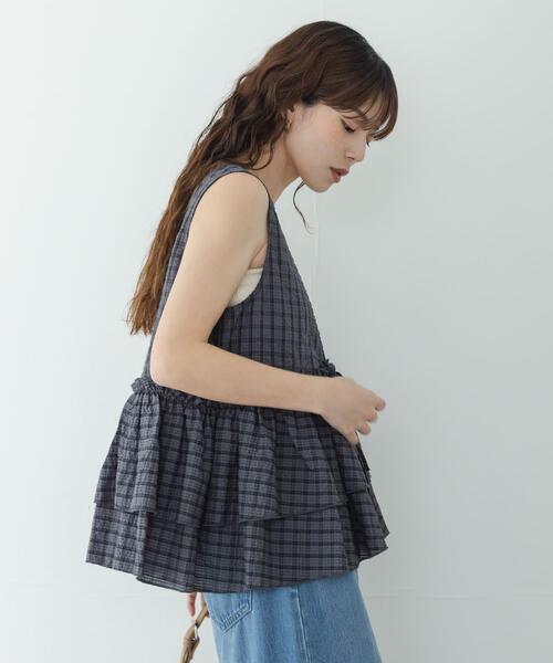 URBAN RESEARCH Sonny Label(アーバンリサーチサニーレーベル)の「サッカーチェックペプラムベストブラウス(シャツ/ブラウス・レディース・ブラウン/ブラック/チャコールグレー・FREE)」の6枚目の写真