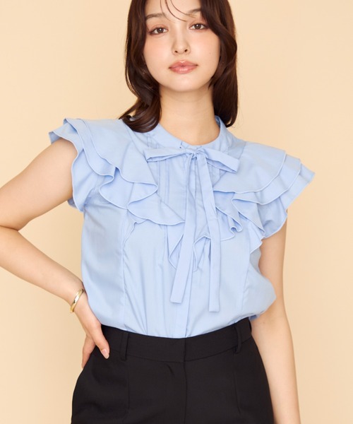 MISCH MASCH(ミッシュマッシュ)の「2026春夏新作 タックリボン綿タッチフリルブラウス(シャツ/ブラウス・レディース・ライトグレー/ホワイト/ブルー・フリ-)」の6枚目の写真