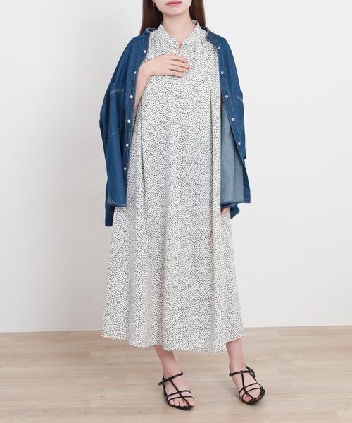 Anna Nicola(アンナニコラ)の「Anna Nicola ぼかしドットノースリーブワンピース(ワンピース・レディース・オフホワイト/ブラック/モカ・38)」の4枚目の写真