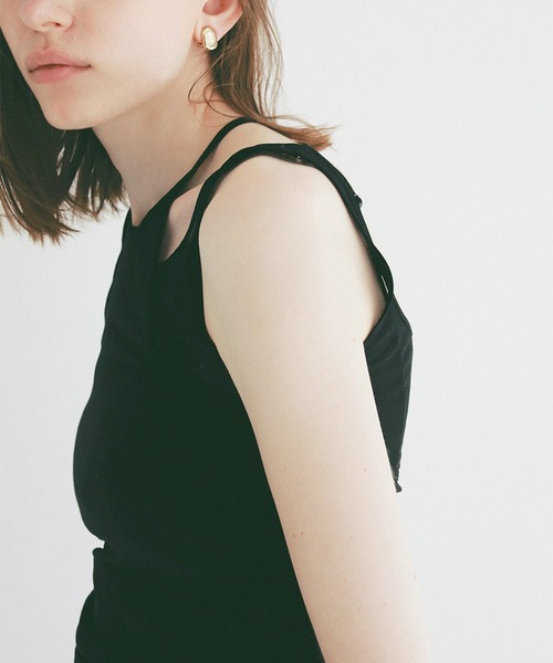 CLANE(クラネ)の「LAYER SHEER SET TOPS(タンクトップ・レディース・ブラウン/ブラック/ホワイト・1/2)」の21枚目の写真